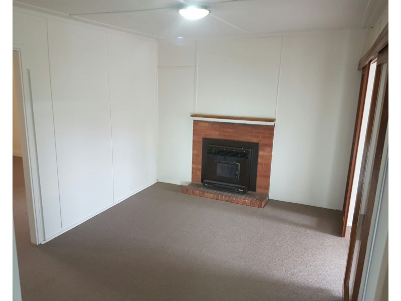 392 Argyle Street, Picton NSW 2571