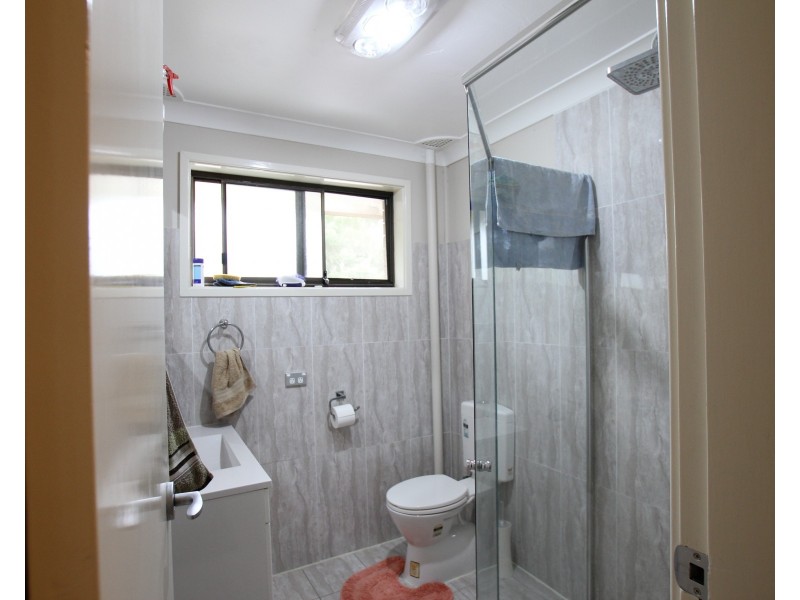 1/133 Menangle Street, Picton NSW 2571