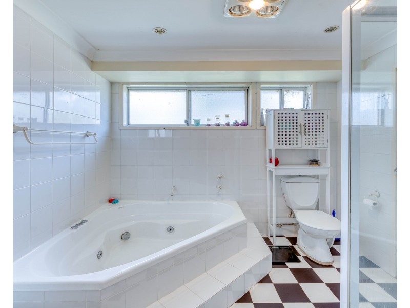 10 Albillo Place, Eschol Park NSW 2558