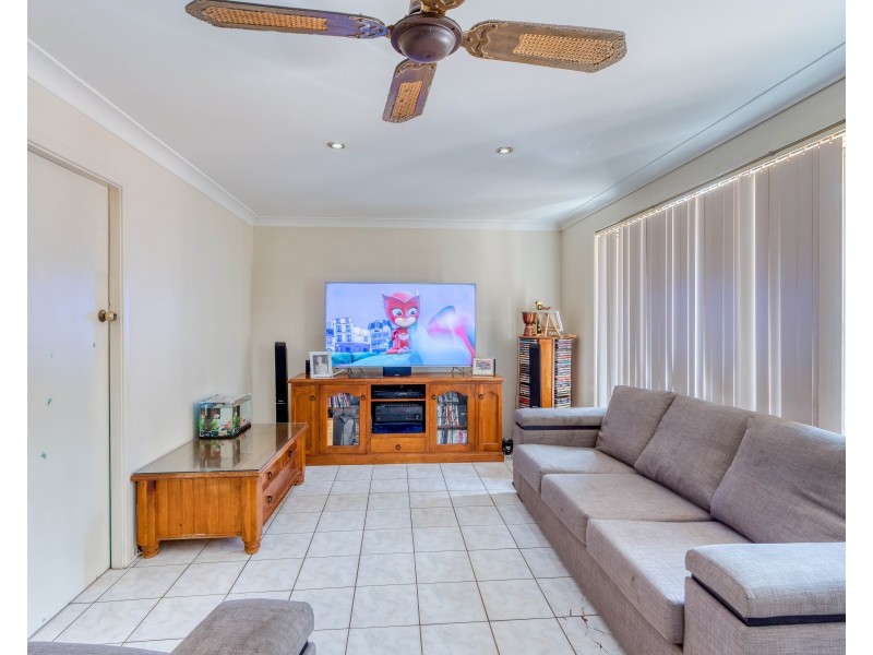10 Albillo Place, Eschol Park NSW 2558