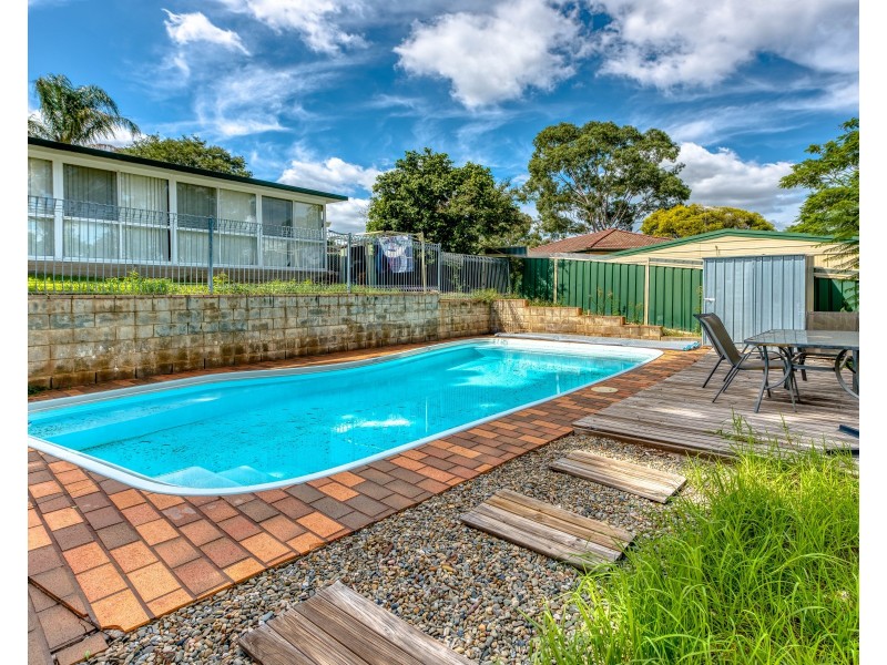 10 Albillo Place, Eschol Park NSW 2558