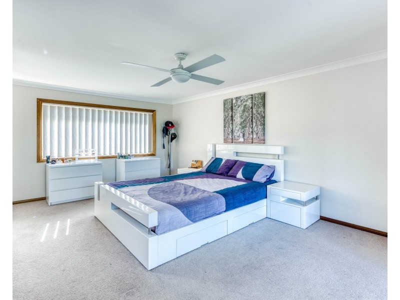 24 Lloyds Way, Bargo NSW 2574