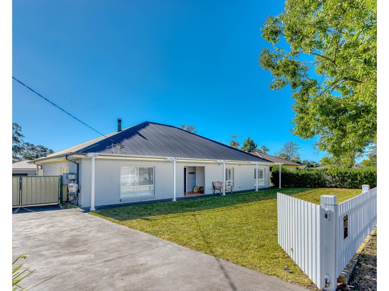 13 Close Street, Thirlmere NSW 2572