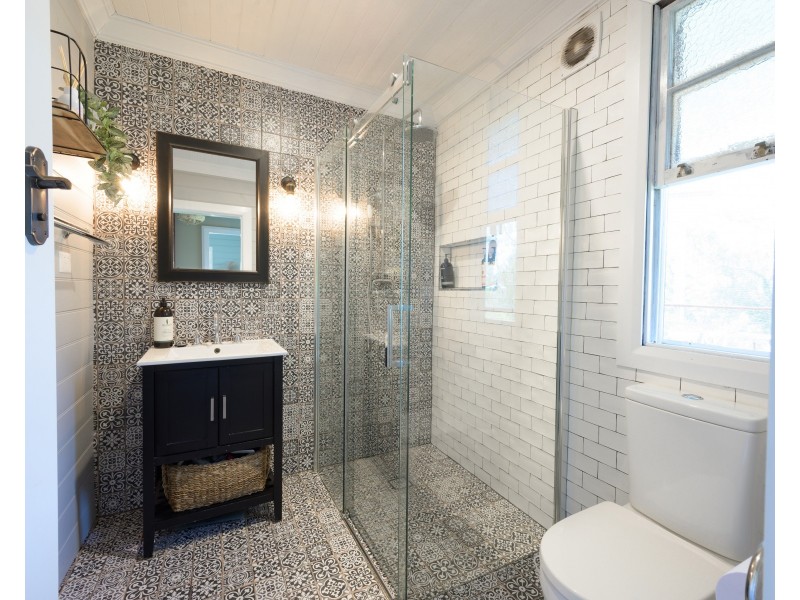 54 Lumsdaine Street, Picton NSW 2571