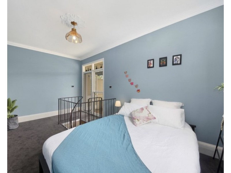 3/249 Menangle Street, Picton NSW 2571