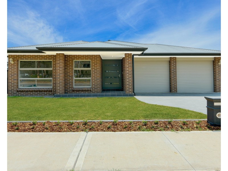 74 Jarvis Street, Thirlmere NSW 2572