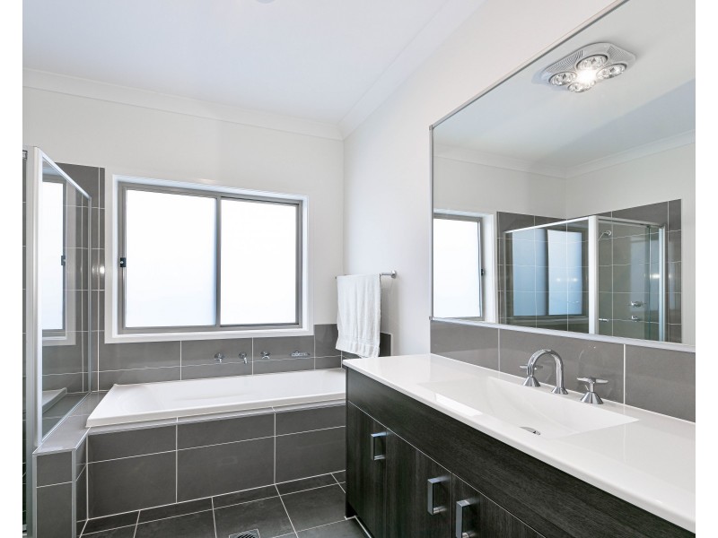 74 Jarvis Street, Thirlmere NSW 2572