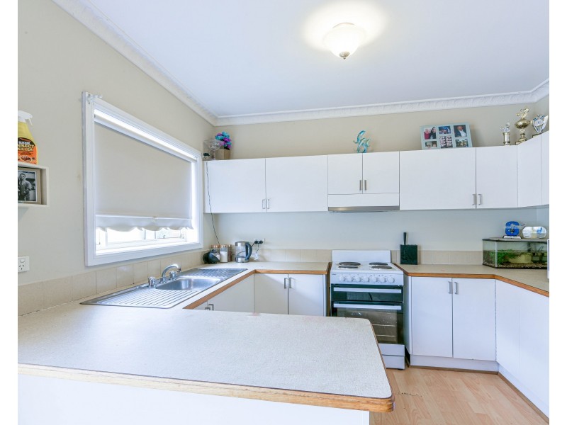 6/34 Carlton Road, Thirlmere NSW 2572