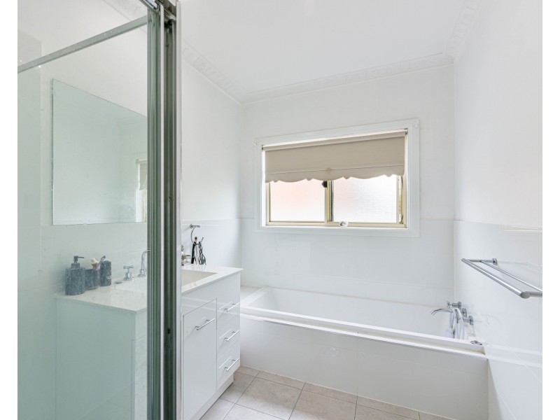 6/34 Carlton Road, Thirlmere NSW 2572