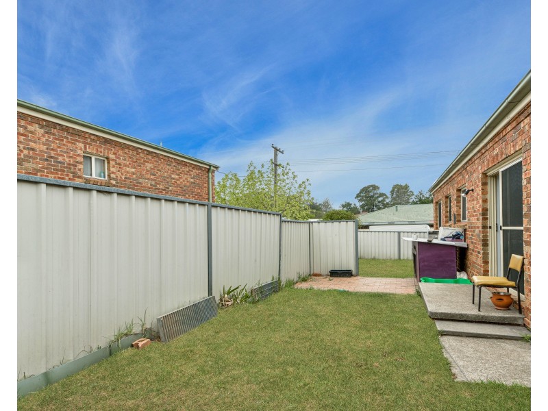 6/34 Carlton Road, Thirlmere NSW 2572