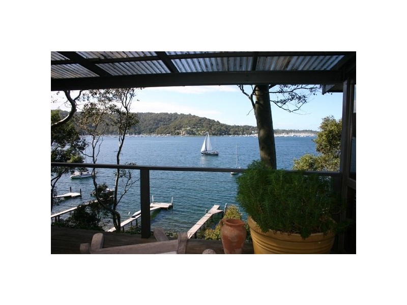 135 Florence Terrace, Scotland Island NSW 2105