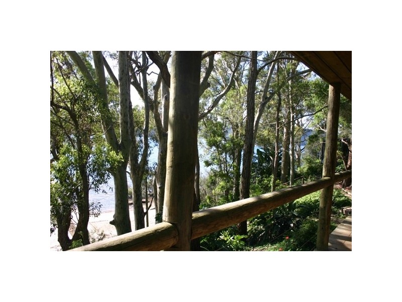 1 Florence Terrace, Scotland Island NSW 2105