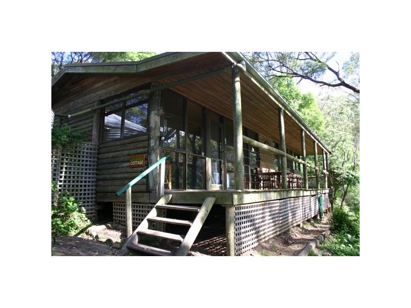 1 Florence Terrace, Scotland Island NSW 2105