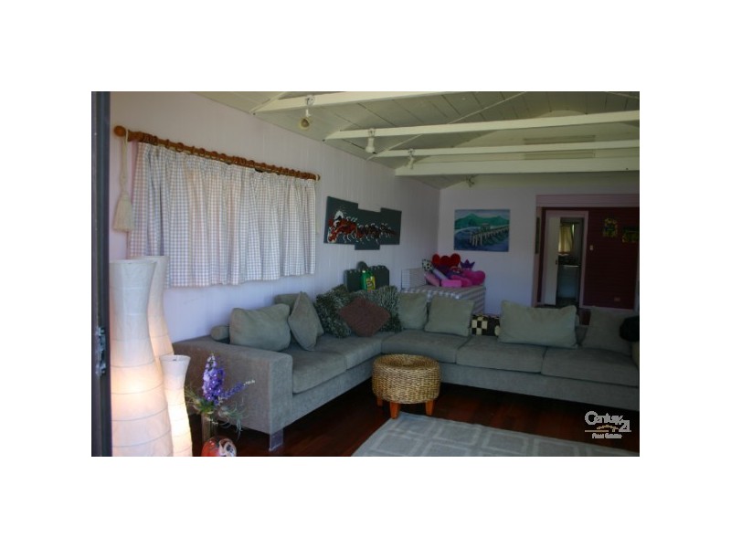 . IVORS, Scotland Island NSW 2105