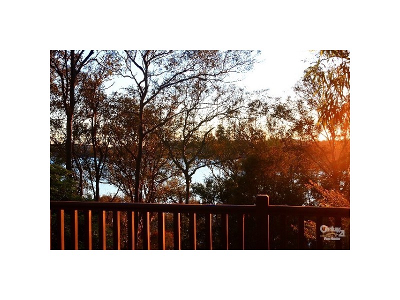 12 Thompson Street, Scotland Island NSW 2105