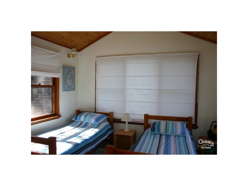 . SEABREEZE, Lovett Bay NSW 2105