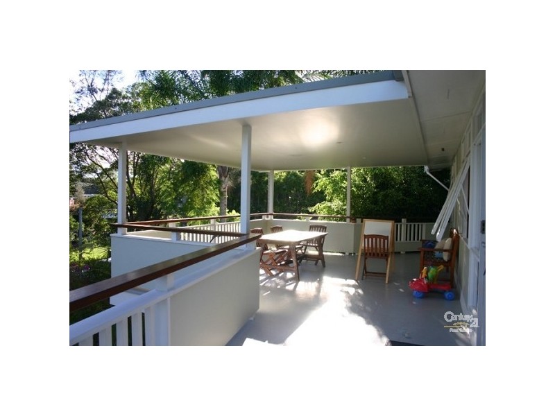 10 The Crescent, North Narrabeen NSW 2101