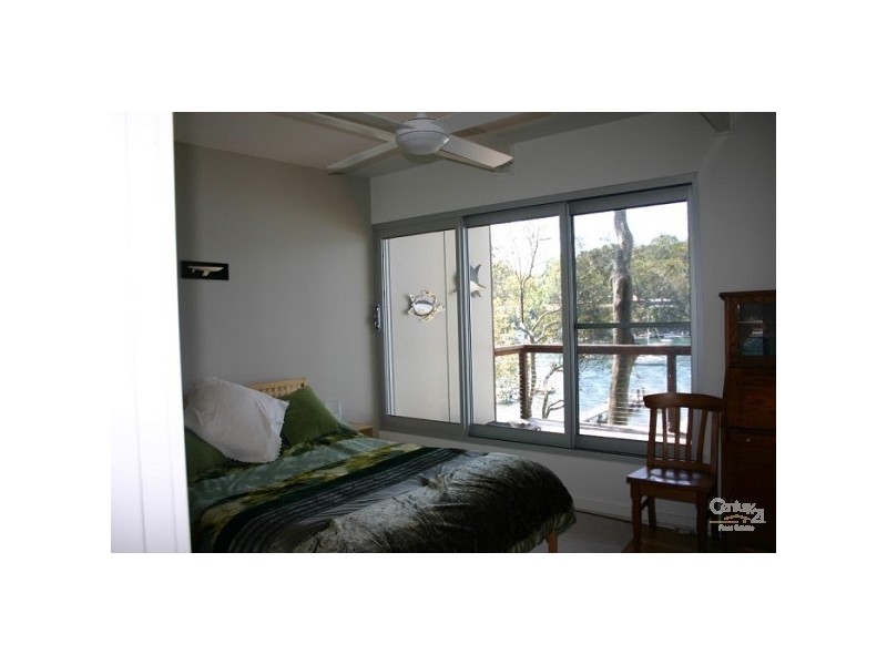 . CARINYA, Elvina Bay NSW 2105