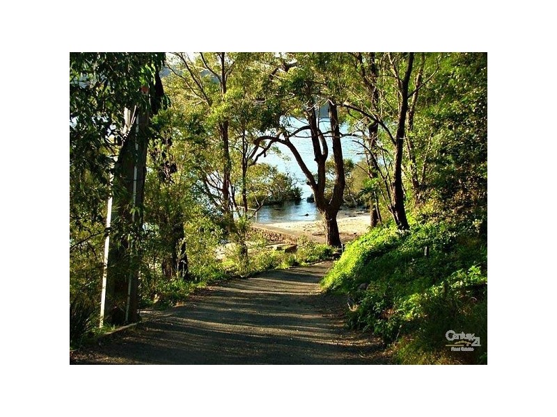 4 Florence Terrace, Scotland Island NSW 2105