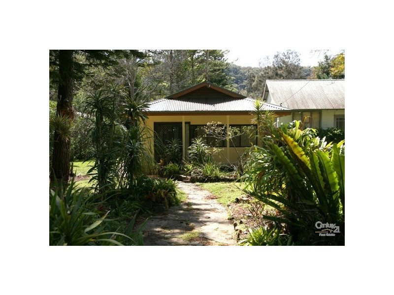 12 Monash Avenue, Great Mackerel Beach NSW 2108