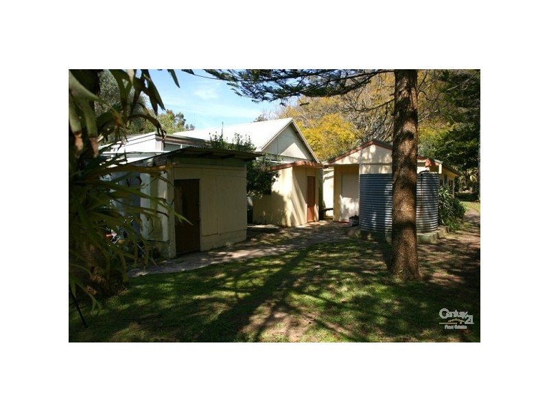12 Monash Avenue, Great Mackerel Beach NSW 2108