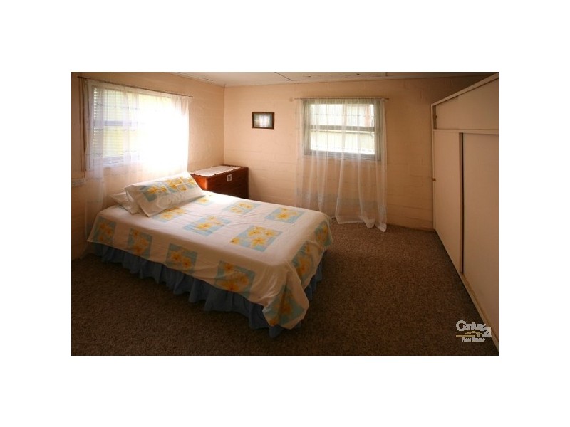 12 Monash Avenue, Great Mackerel Beach NSW 2108