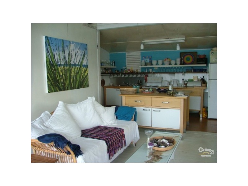 . The Beach Shack, Scotland Island NSW 2105