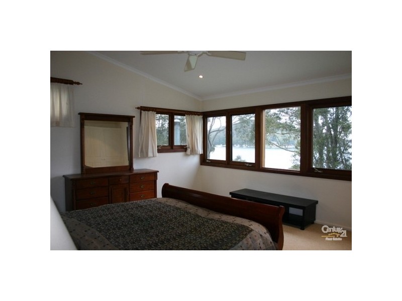 . The Palms, Lovett Bay NSW 2105