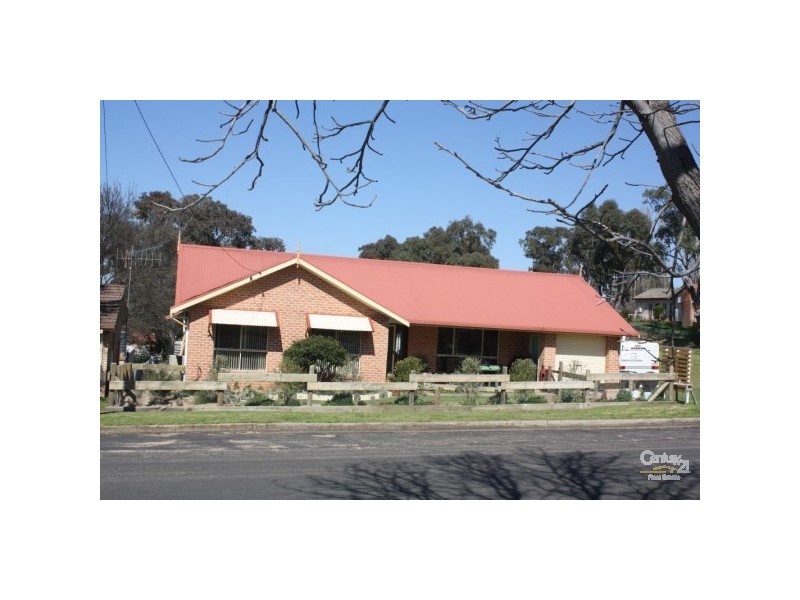 86 Martin Street, Coolah NSW 2843