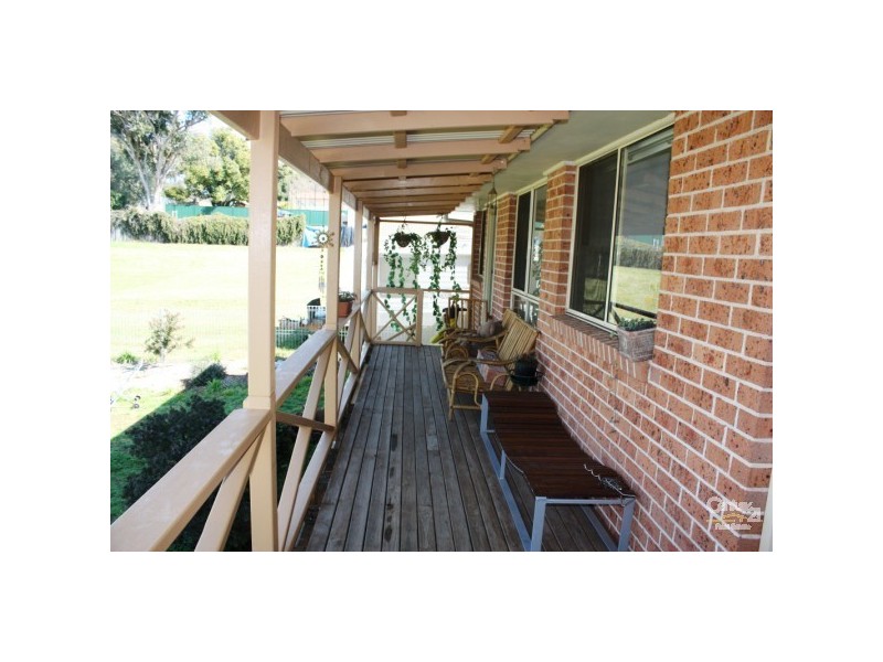 86 Martin Street, Coolah NSW 2843