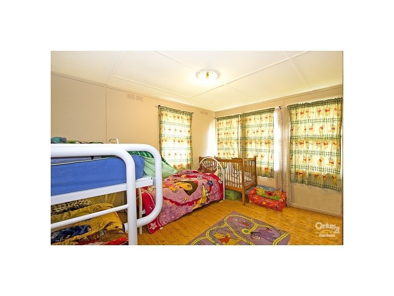 8 Campbell Street, South Windsor NSW 2756