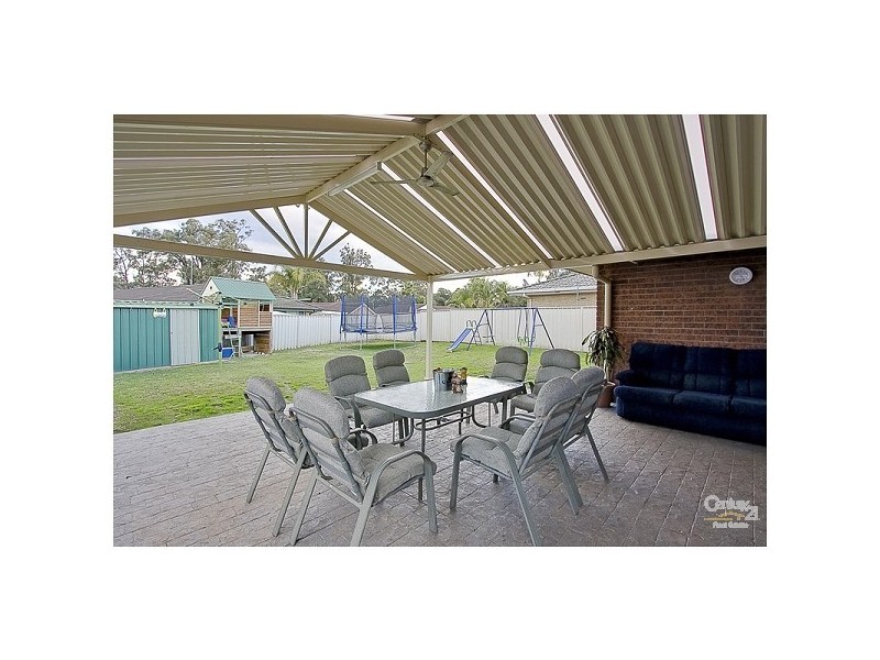 24 Bounty Cresent, Bligh Park NSW 2756