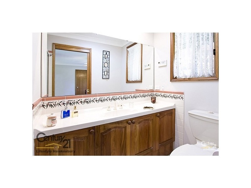 28 Fitzroy Lane, Windsor Downs NSW 2756