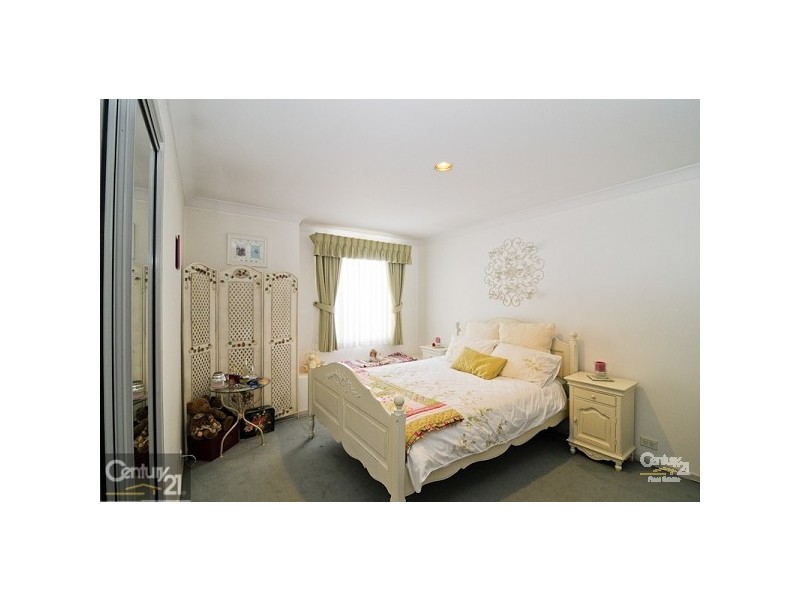 8 Killarney Court, Mcgraths Hill NSW 2756