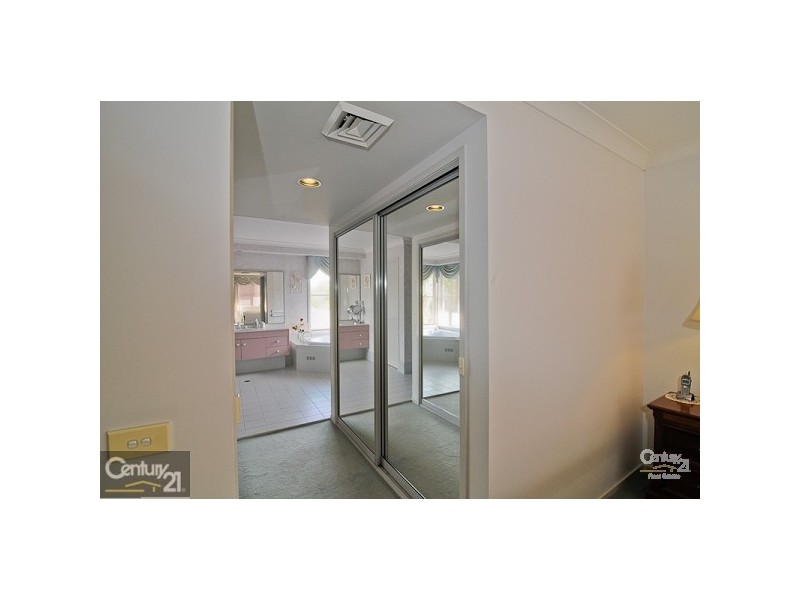 8 Killarney Court, Mcgraths Hill NSW 2756