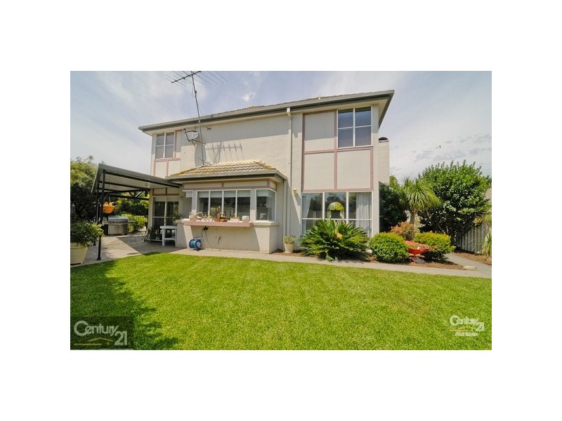8 Killarney Court, Mcgraths Hill NSW 2756