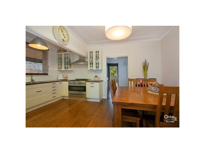 33 Garfield Street, Mcgraths Hill NSW 2756