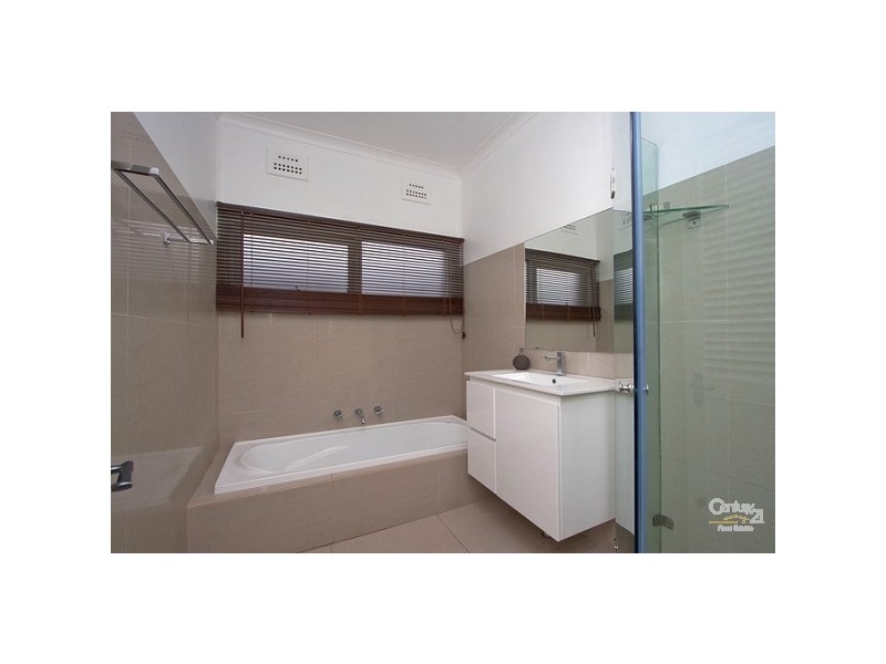 33 Garfield Street, Mcgraths Hill NSW 2756