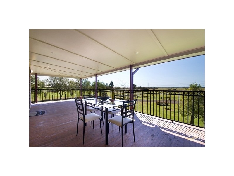 191 Willeroo Drive, Windsor Downs NSW 2756
