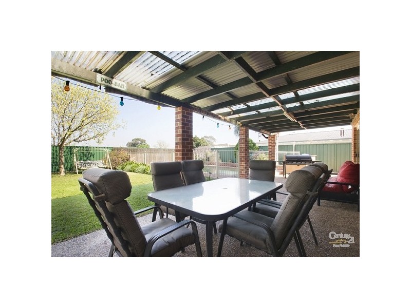 17 Winnifred Road, Mcgraths Hill NSW 2756