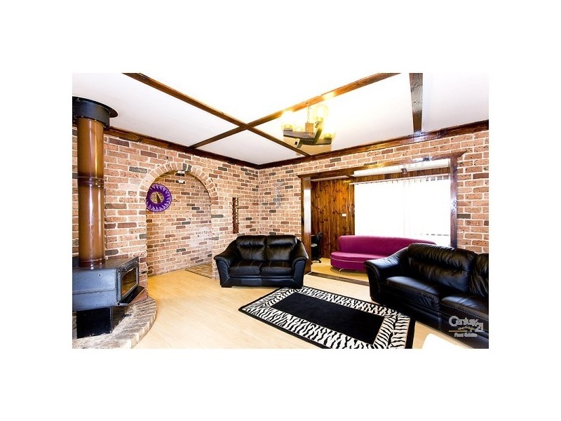 211 Spinks Road, Glossodia NSW 2756