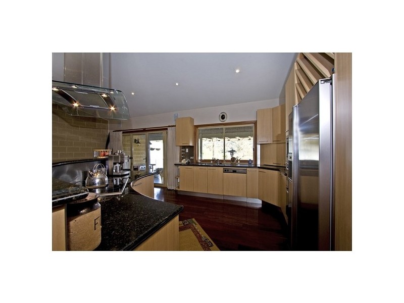 18 Holmes Drive, Lower Portland NSW 2756