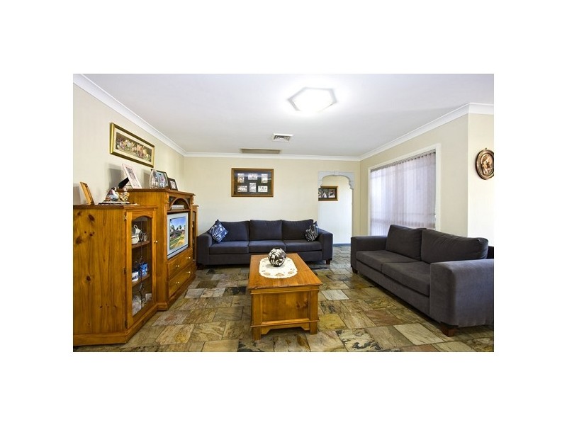 64 Wavehill Avenue, Windsor Downs NSW 2756