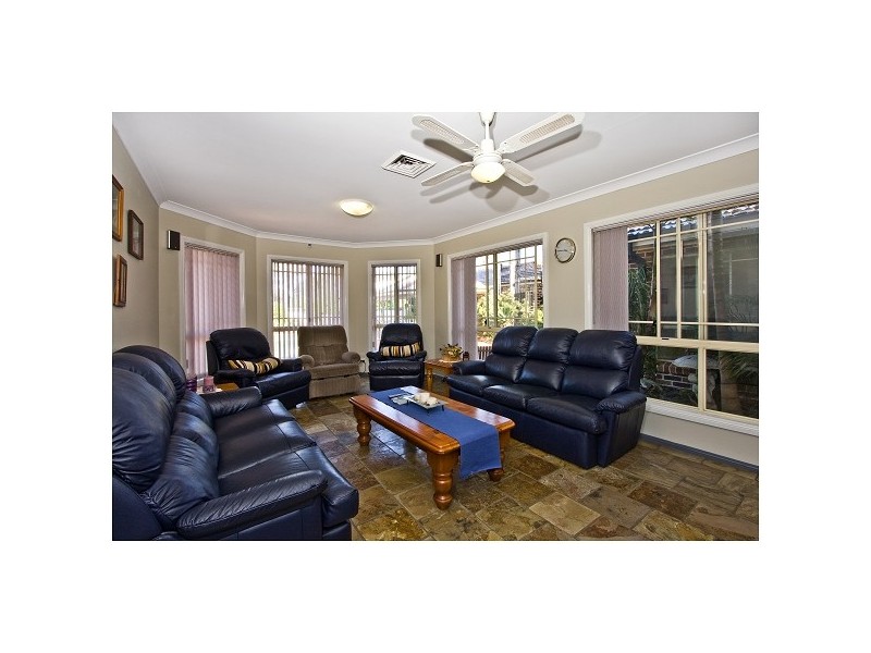 64 Wavehill Avenue, Windsor Downs NSW 2756