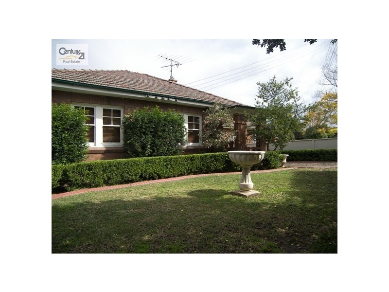 42 Hawkesbury Valley Way, Windsor NSW 2756