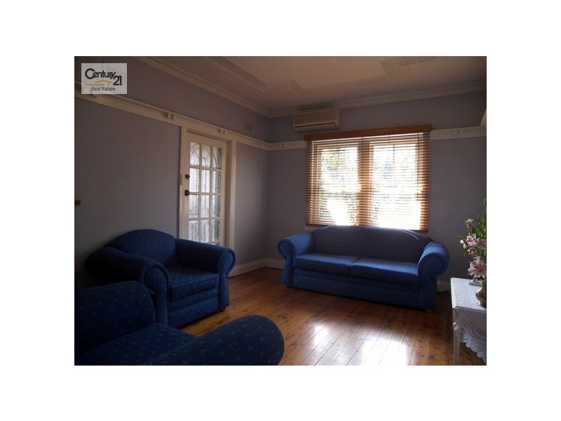 42 Hawkesbury Valley Way, Windsor NSW 2756