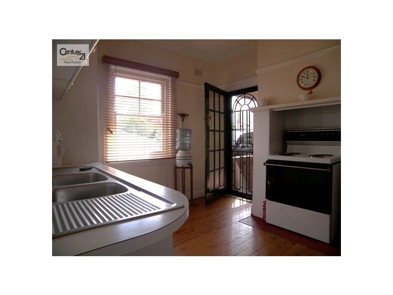 42 Hawkesbury Valley Way, Windsor NSW 2756