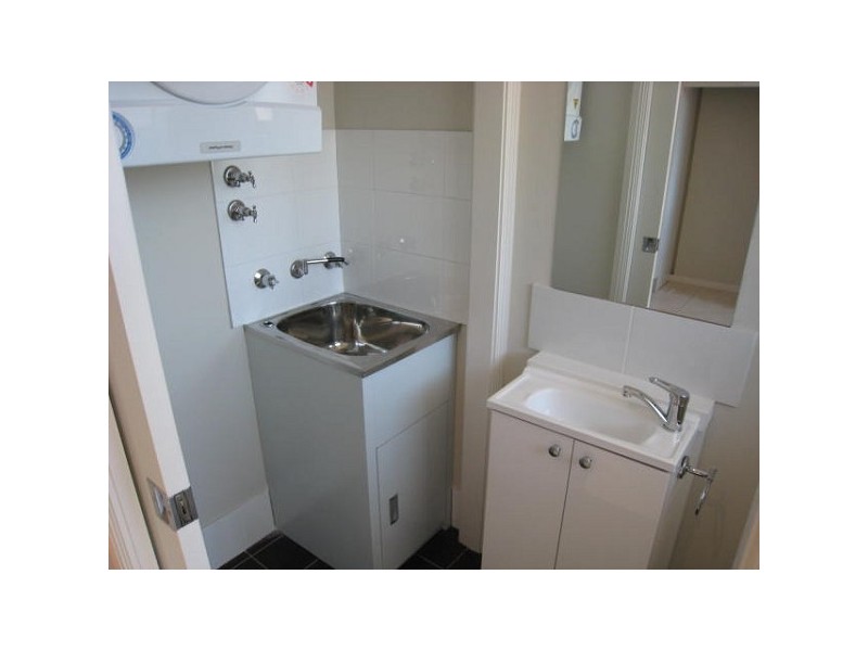 2/68-72 Beaconsfield Road, Silverwater NSW 2128