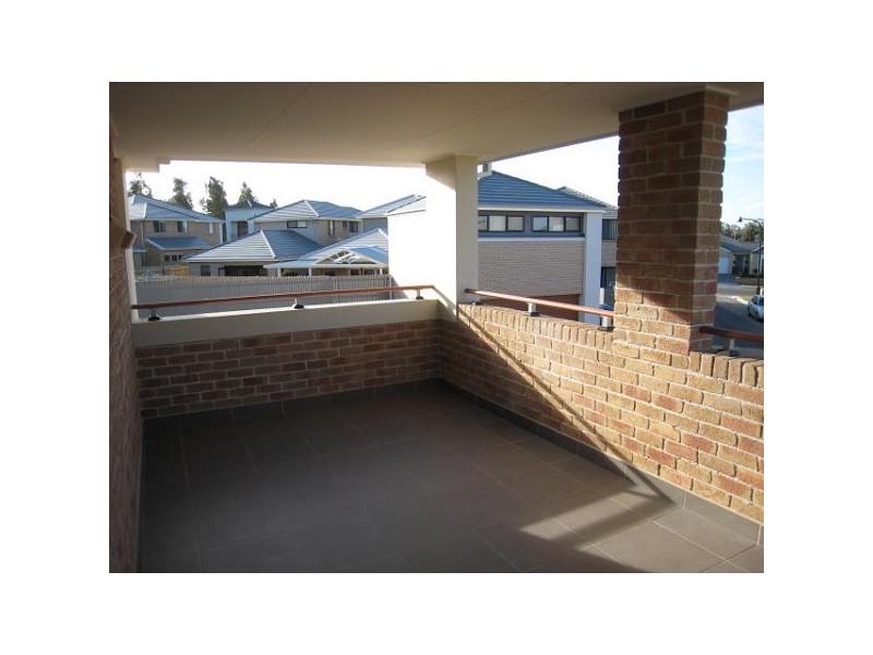 16 Waterview Way, Stanhope Gardens NSW 2768