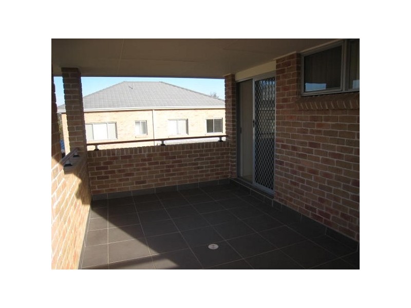 16 Waterview Way, Stanhope Gardens NSW 2768